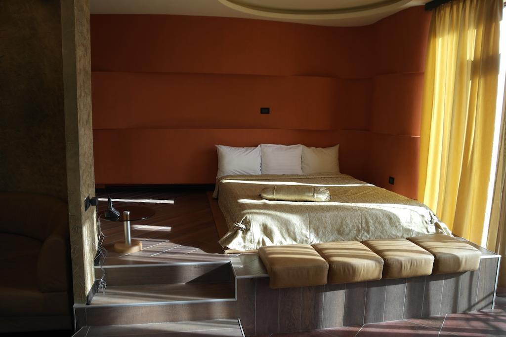 Akhtamar Hotel Arzakan Phòng bức ảnh