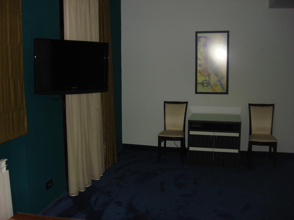 Akhtamar Hotel Arzakan Phòng bức ảnh